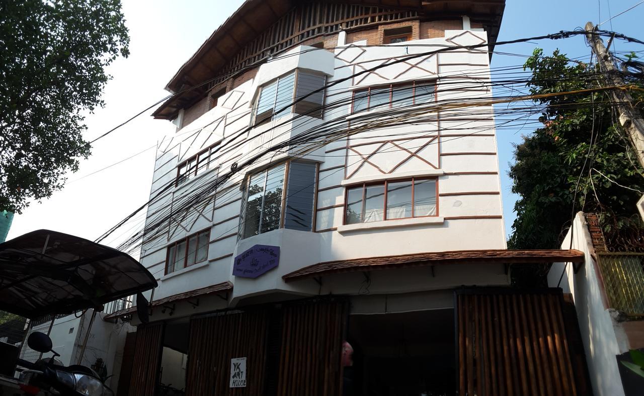 Yk Art House Hotel Phnom Penh Eksteriør billede